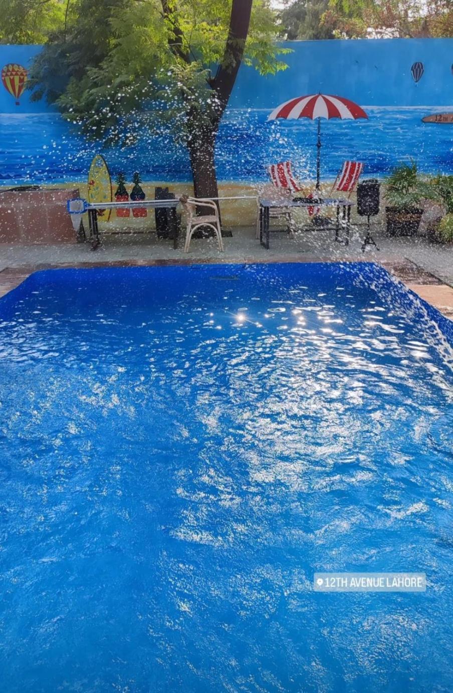 12Th Avenue Hotel Lahore Bagian luar foto